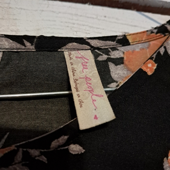 Free People Women's Long Sleeve Dress Size 4 Black Orange Floral Mini - Picture 10 of 12